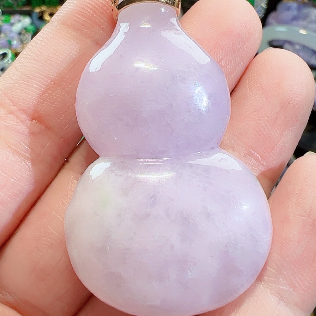 翡翠颈饰18K金镶嵌签收后24小时鉴赏期