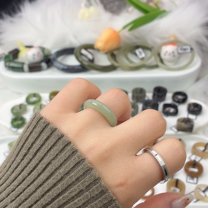 和田玉（糖玉）未镶嵌戒指S24奶蓝泥鳅背16.2