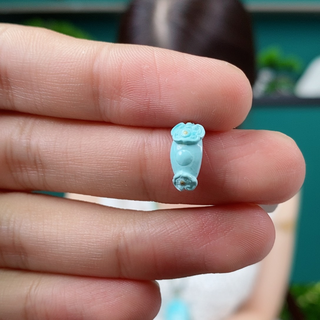 未镶嵌绿松石珠宝奇石