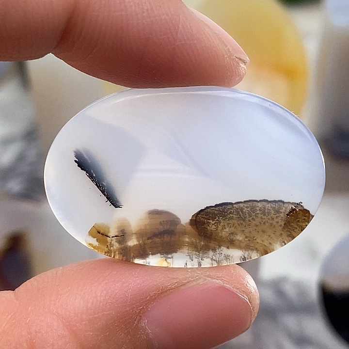 玛瑙/玉髓颈饰未镶嵌