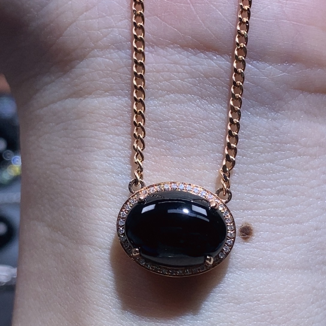 翡翠18K金镶嵌套链