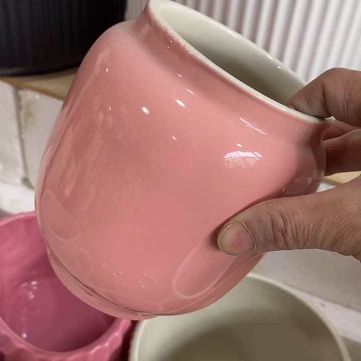 陶盆有孔 瑕疵针孔漏釉介意勿拍外口 10外高14