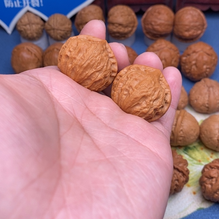 文玩核桃把件我****?小官帽