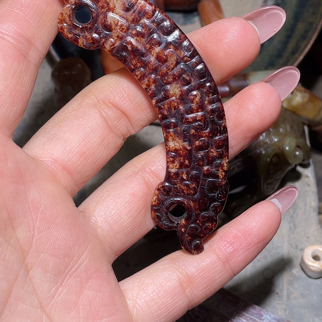 用***9和田玉（糖玉）未镶嵌挂件