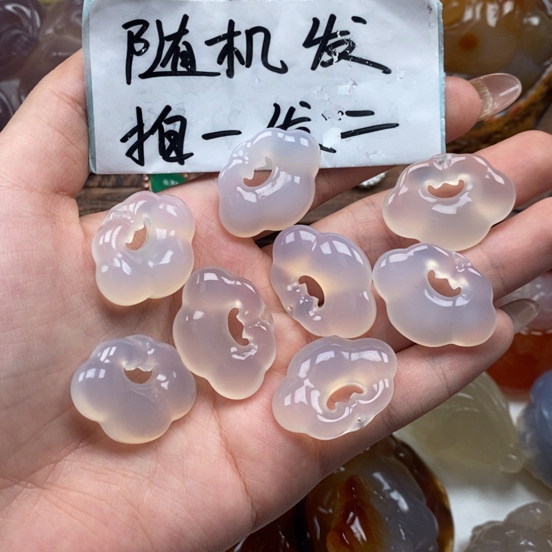 玛瑙/玉髓未镶嵌颈饰