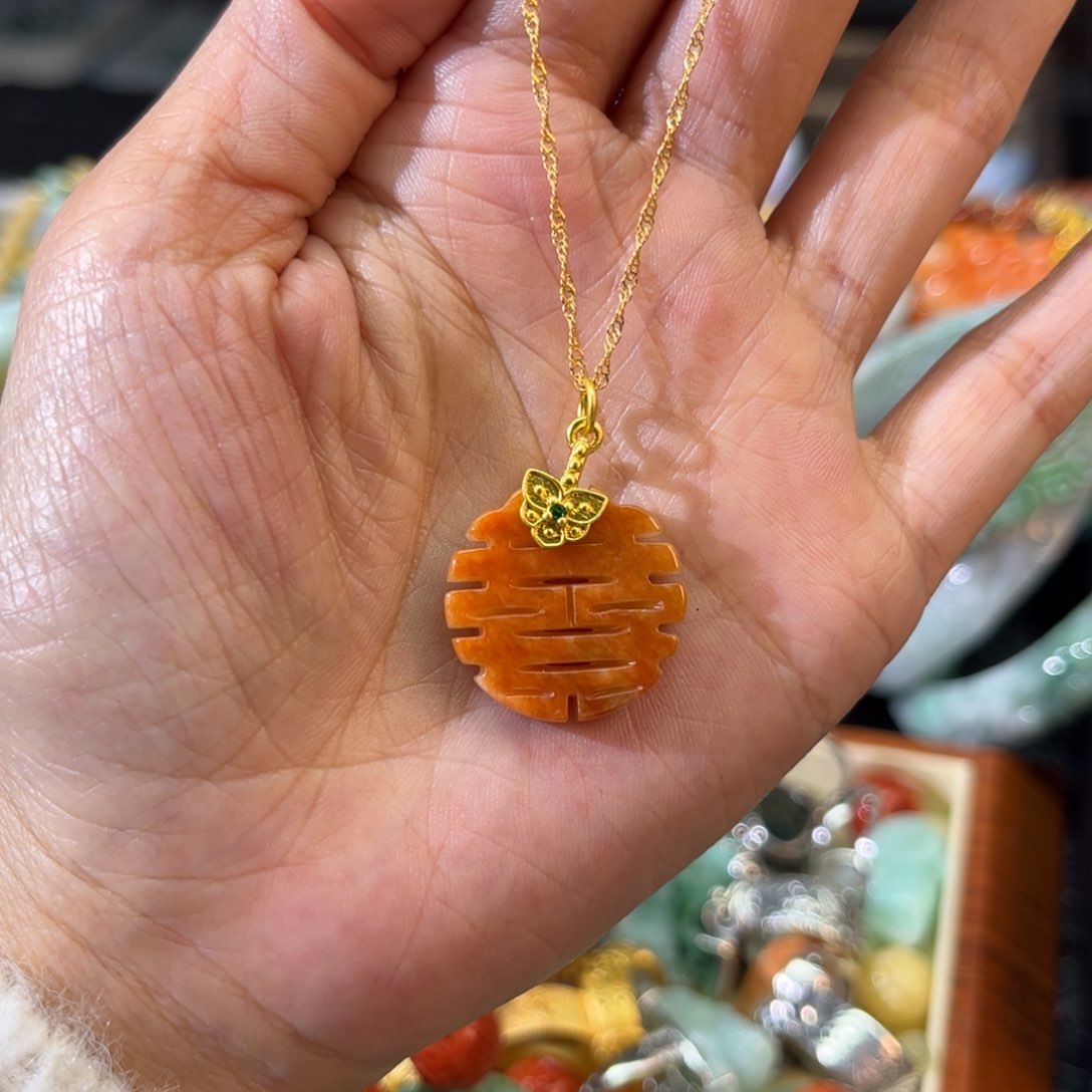 翡翠颈饰未镶嵌待编款