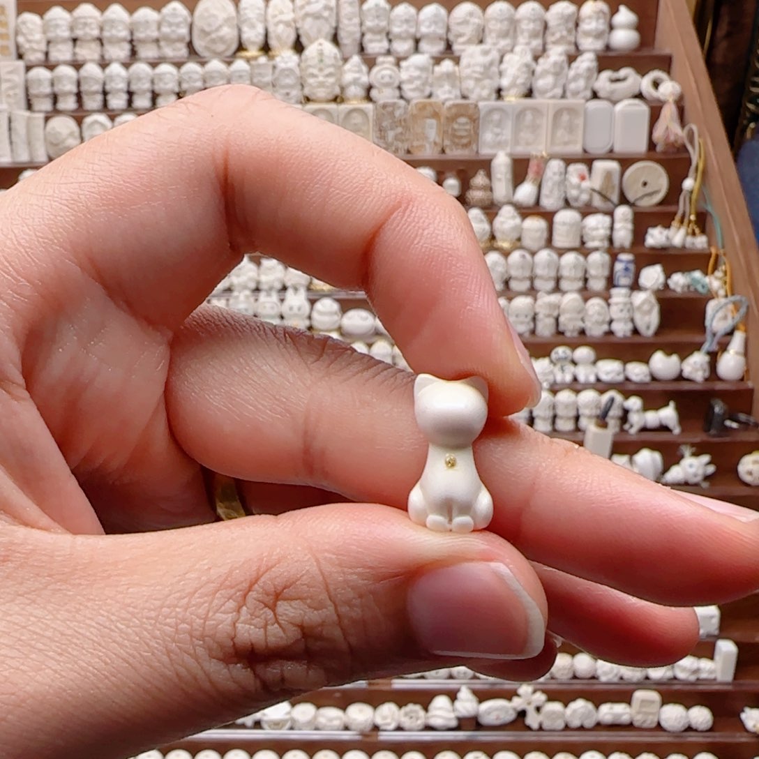 刘***柱其他猛犸象牙优雅猫改孔三通 不退换