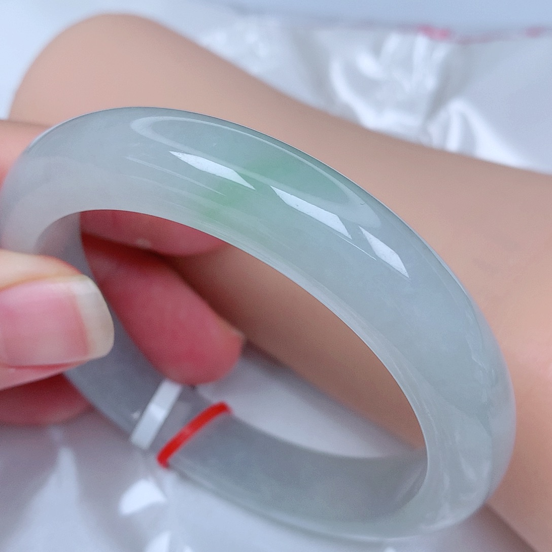 【闪购商品】翡翠手镯未镶嵌，58.5