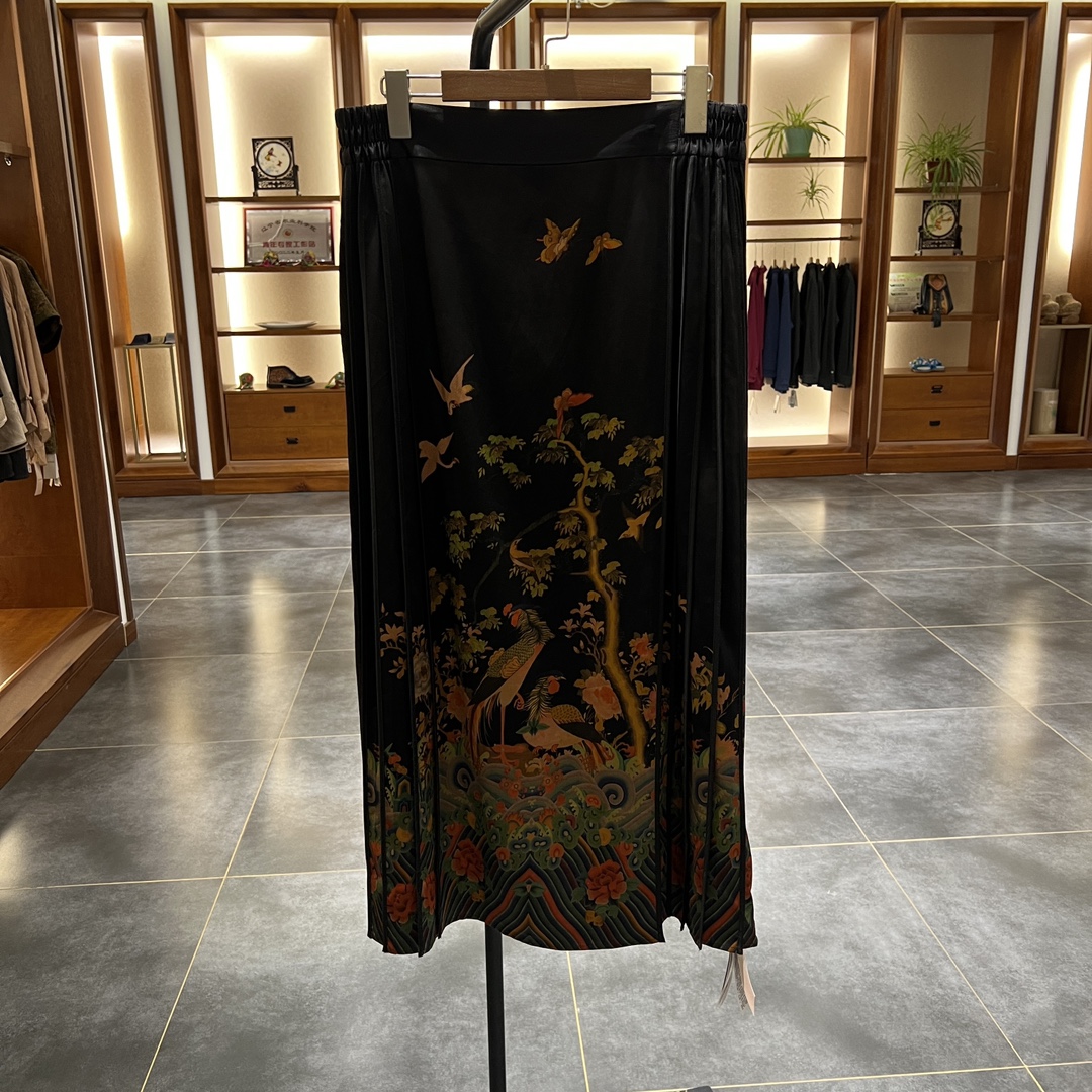 【陈列品】桑蚕丝香云纱女半身裙 25220