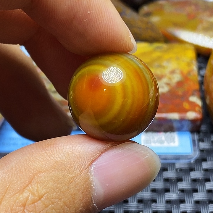 神***盘玛瑙/玉髓未镶嵌颈饰