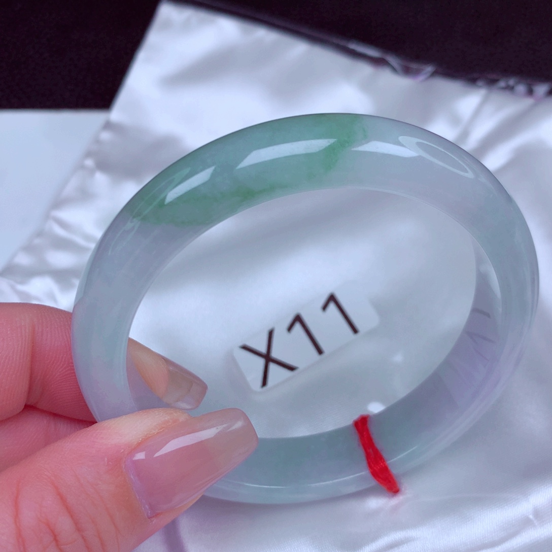 翡翠未镶嵌手镯手镯