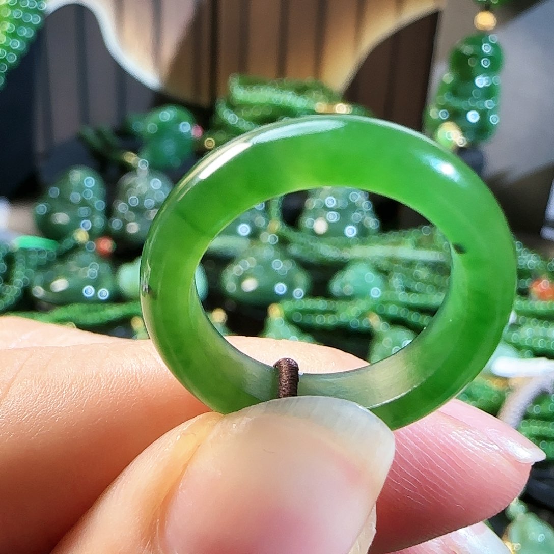 和田玉（碧玉）戒指未镶嵌