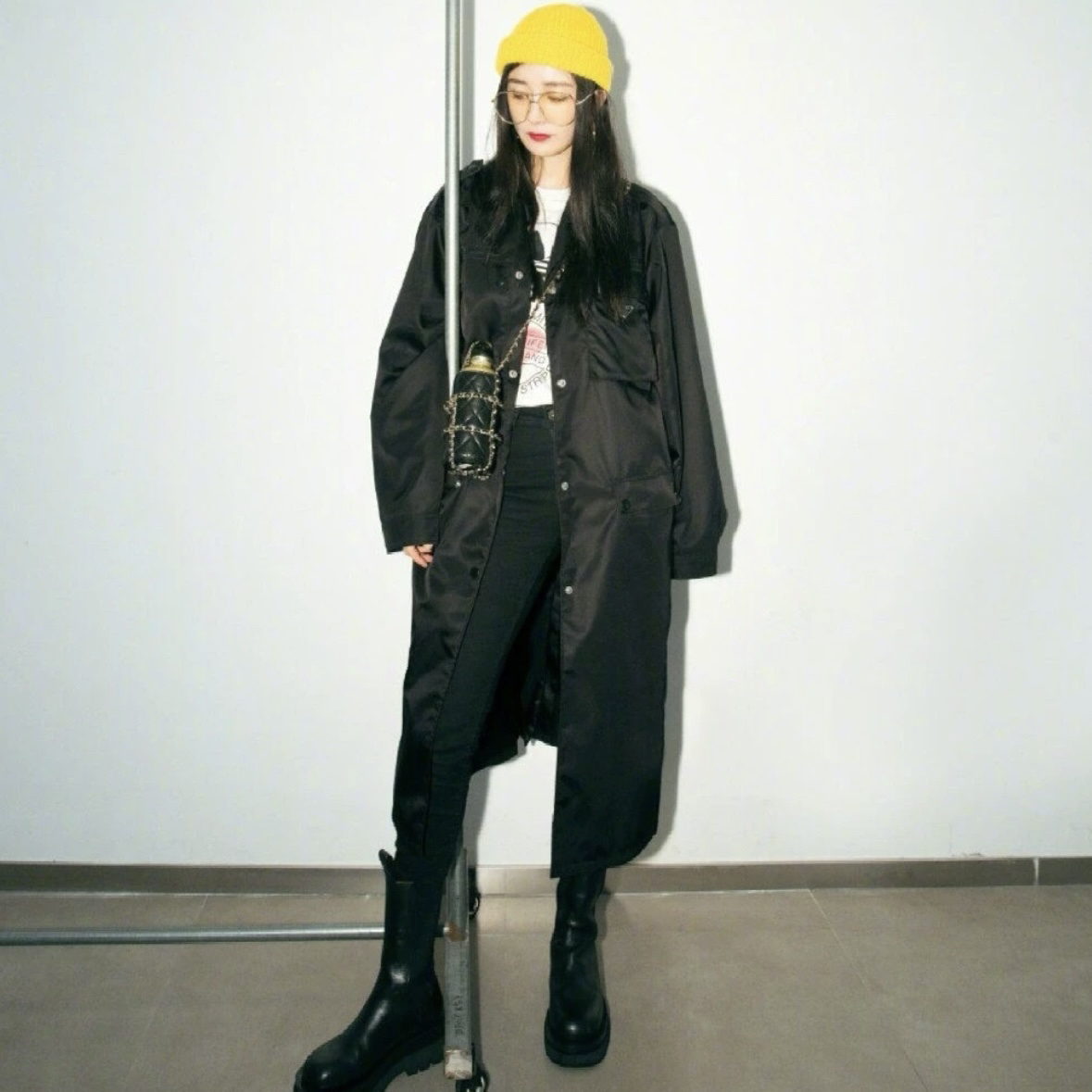 未使用 Prada/普拉达 TW0263/38码/普拉达FW21纯色束腰带翻领大衣