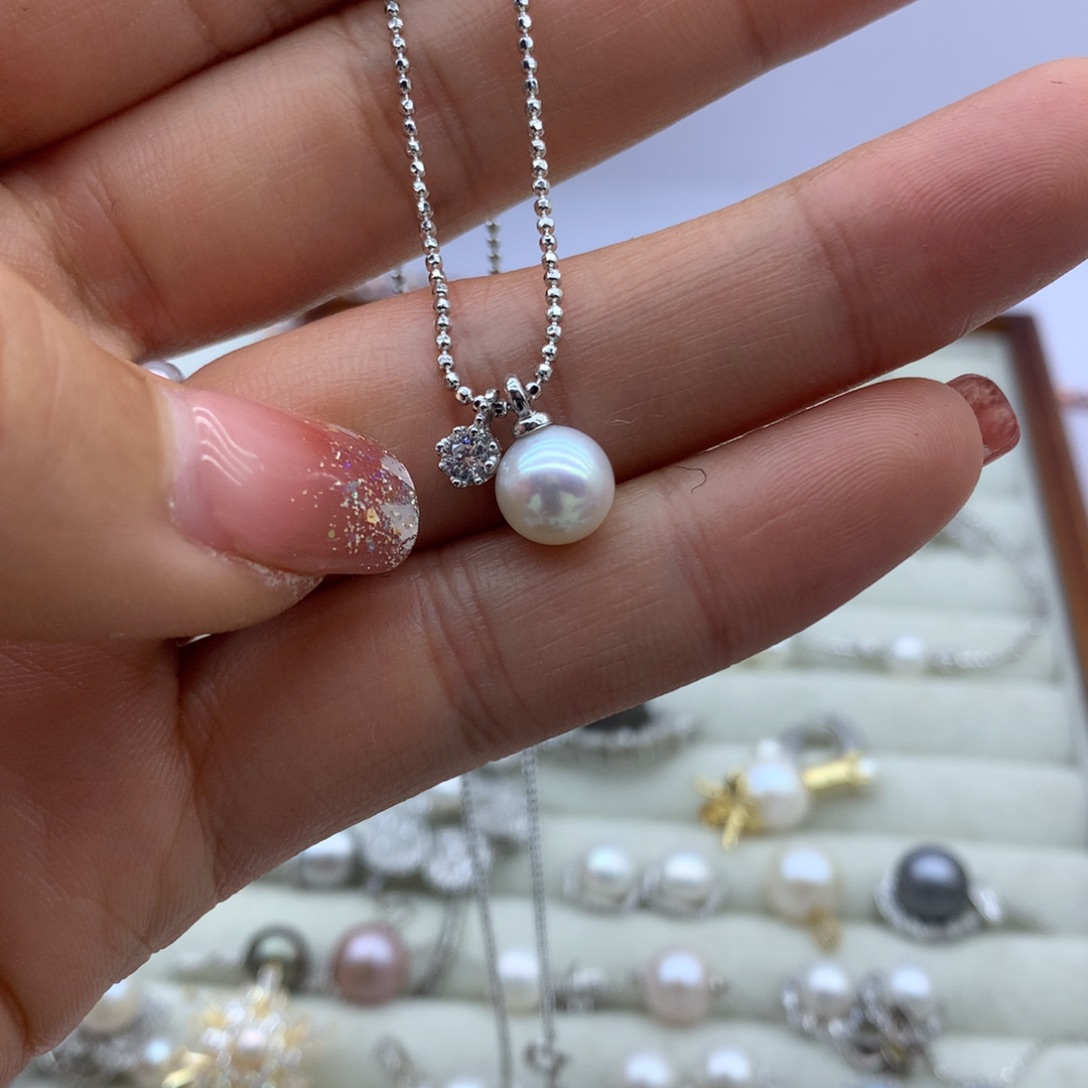 淡水珍珠颈饰银S925镶嵌陆***?