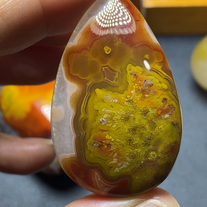 未镶嵌颈饰玛瑙/玉髓
