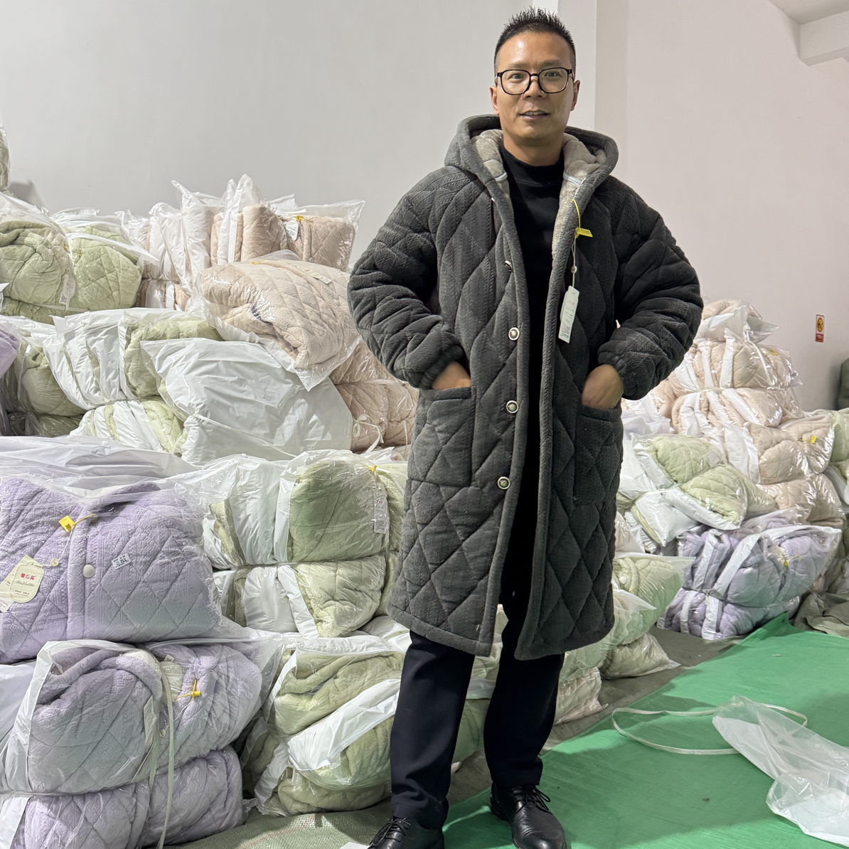 冬季男士三层加绒加棉加厚单件大衣，怕冷必备神器！