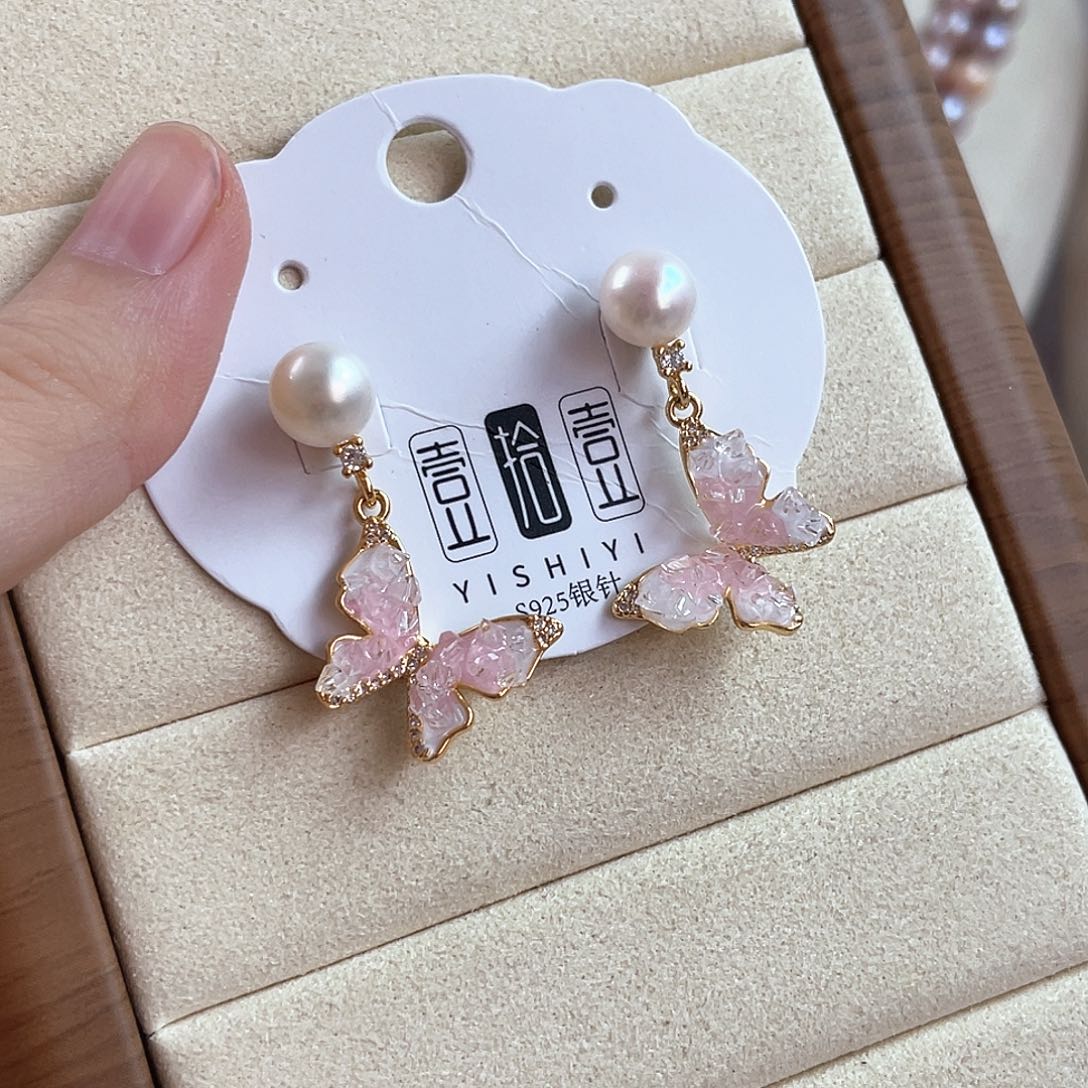 未镶嵌淡水珍珠胸饰