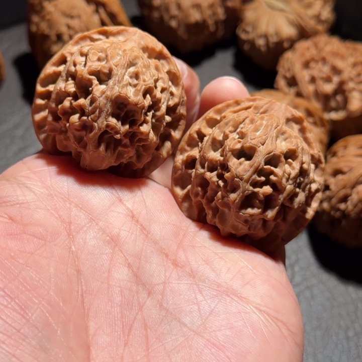 顺***然核桃红皮全品苹果