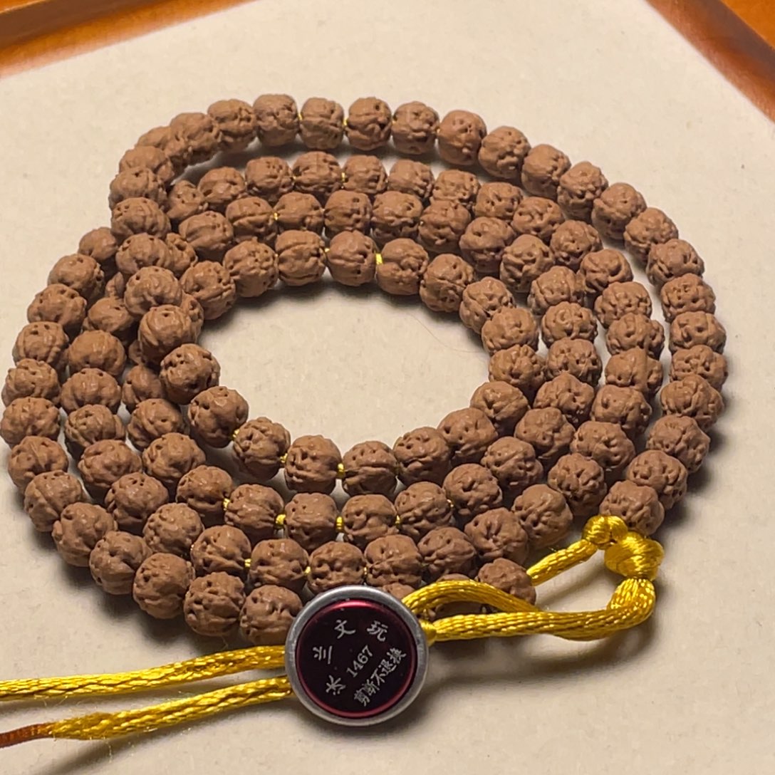 G***g金刚菩提吊坠佛手