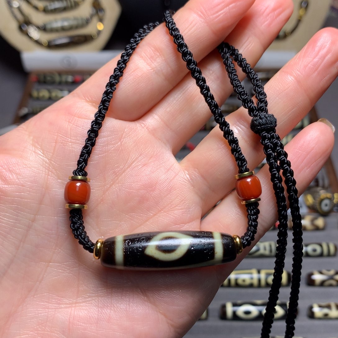 玛瑙/玉髓吊坠(赠链)未镶嵌