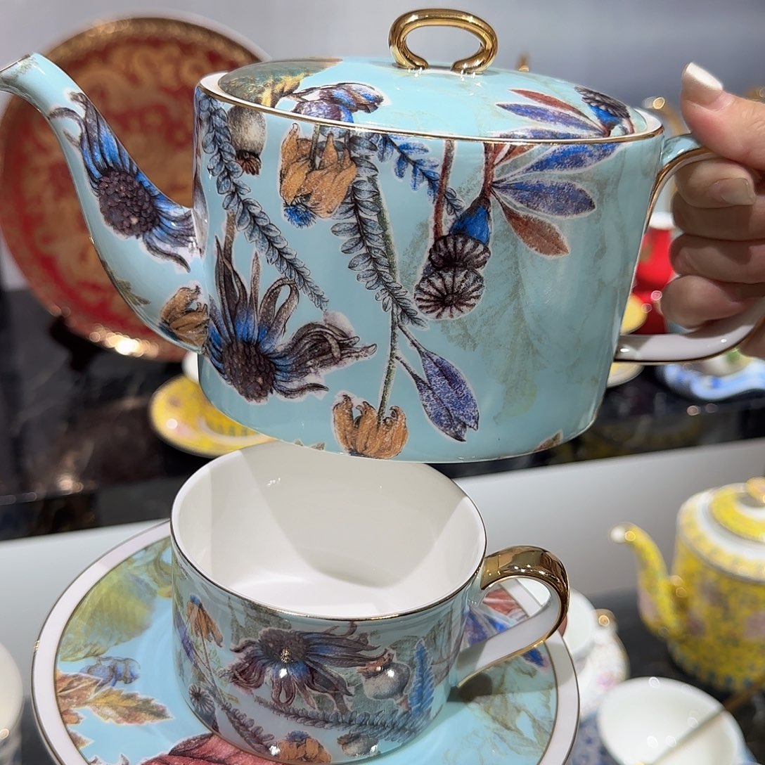 钛合金瓷器瓷器瓷器瓷器