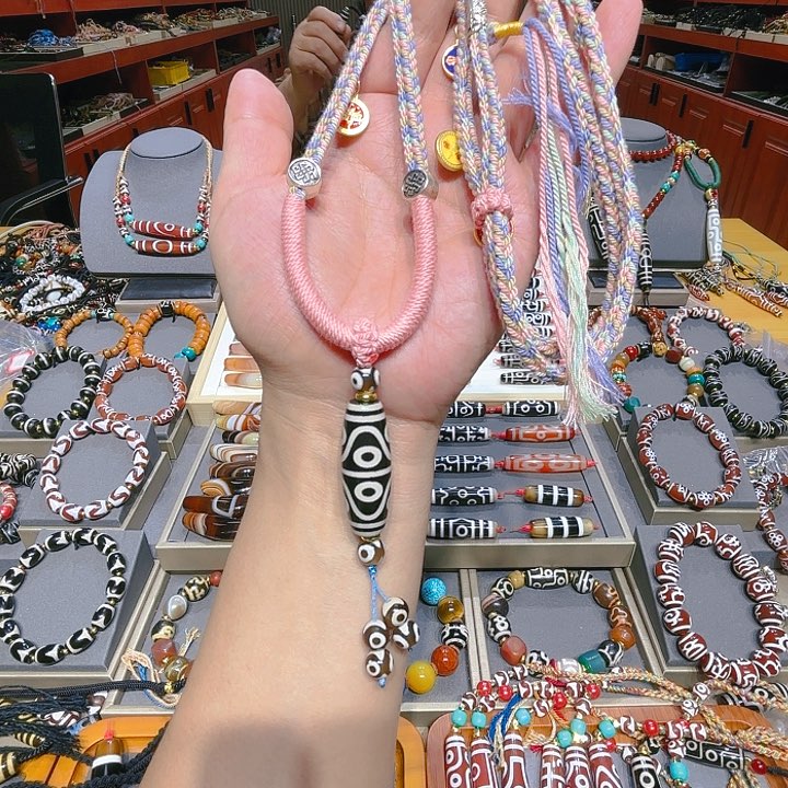 未镶嵌玛瑙/玉髓珠宝奇石