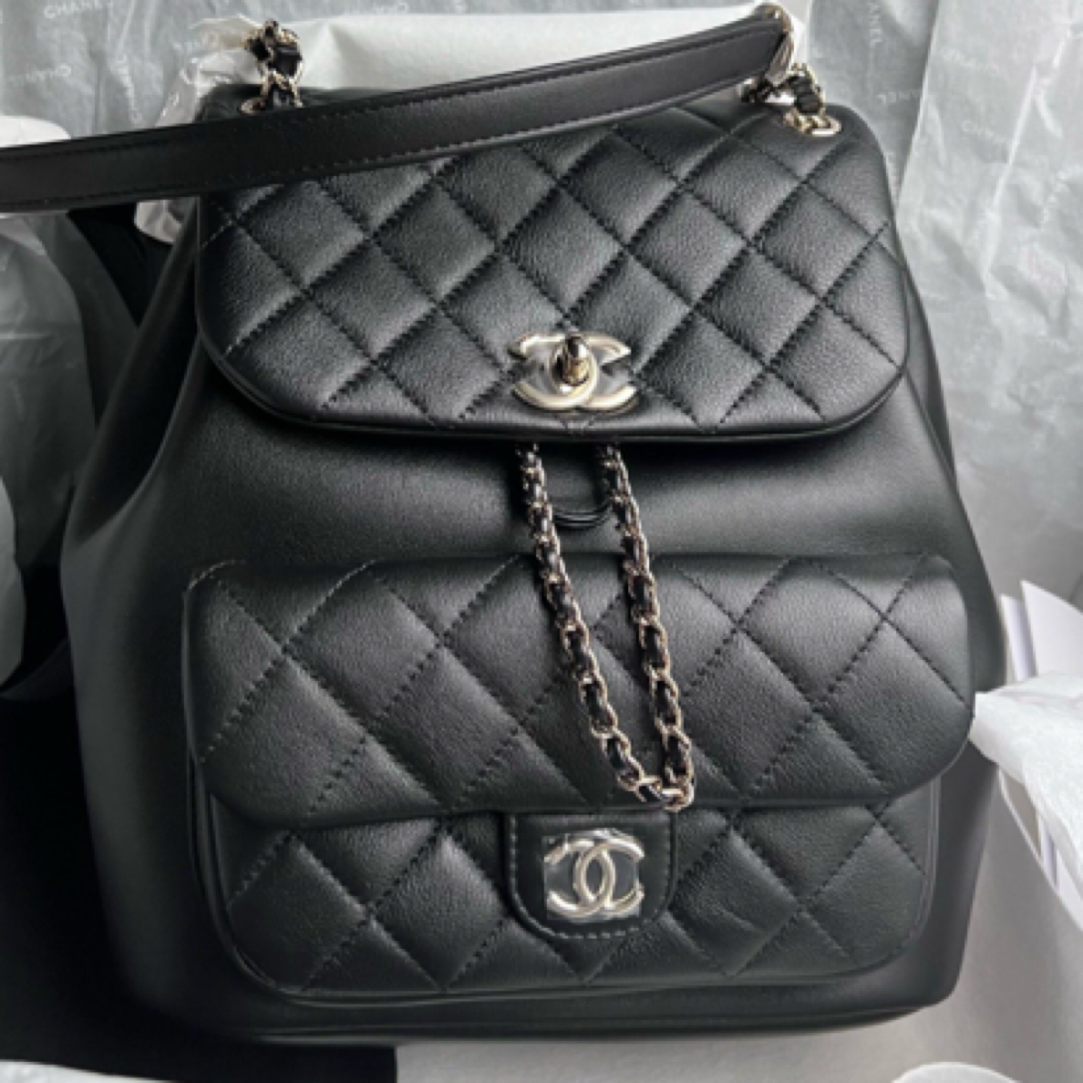 未使用 Chanel/香奈儿 24P黑金牛皮duma 大号双肩包