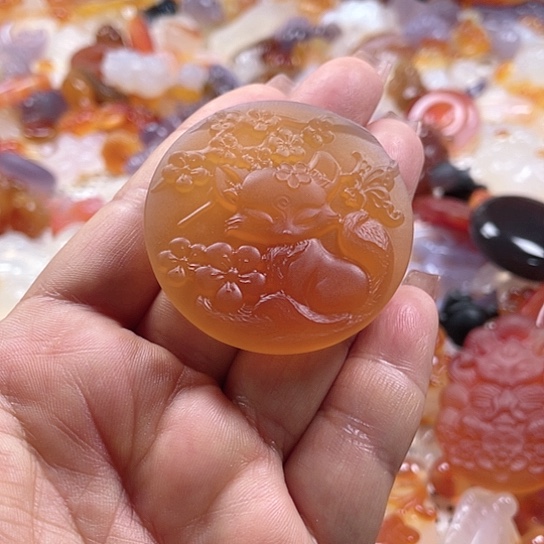 玛瑙/玉髓吊坠(赠链)未镶嵌感**乖