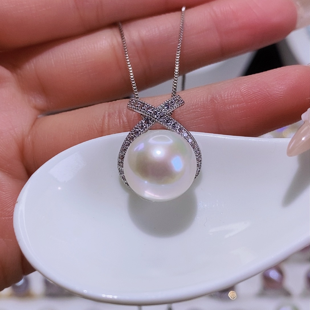 淡水珍珠颈饰合金