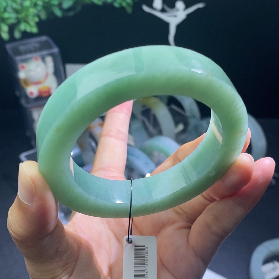 定制翡翠翡翠未镶嵌
