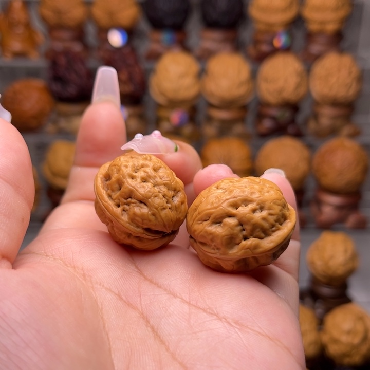 文玩核桃吊坠网红蛙24尺Y03