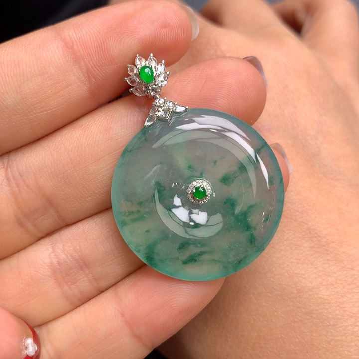 翡翠吊坠(不含链)18K金镶嵌y