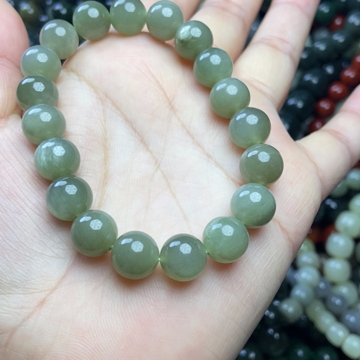 紫***》和田玉未镶嵌颈饰卡10