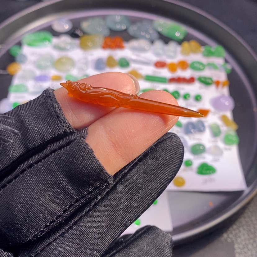 【闪购商品】翡翠挂件未镶嵌发条