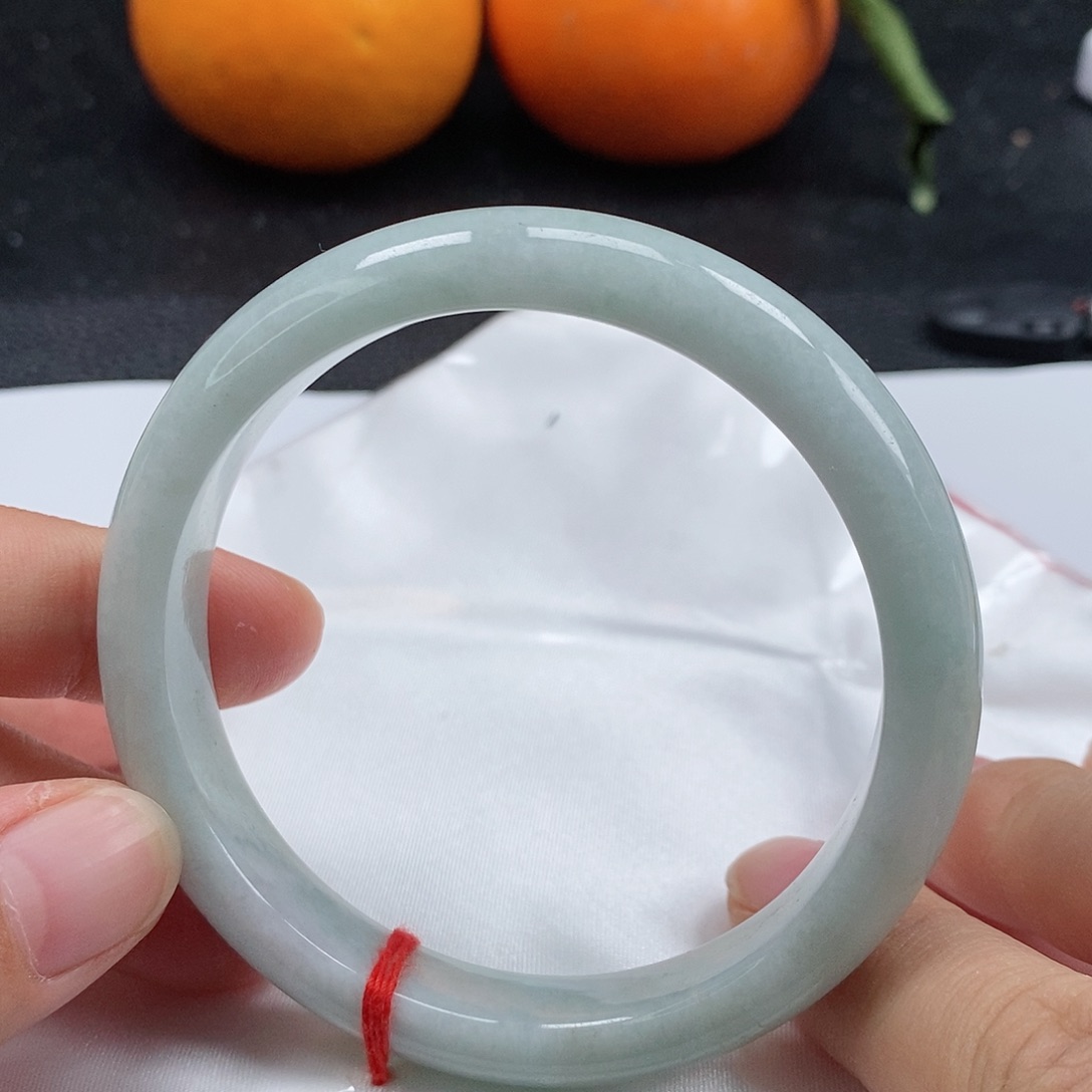 【闪购商品】翡翠手镯未镶嵌247号，60-61圈口