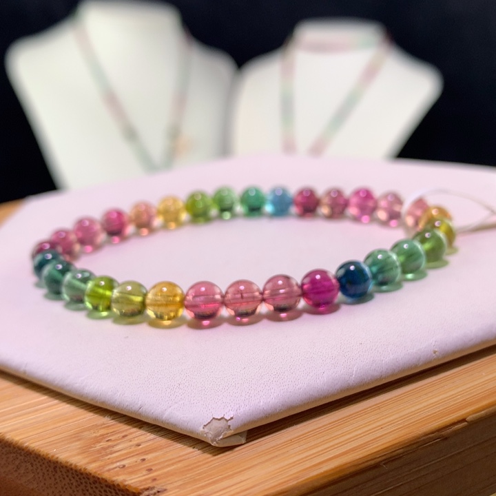 双色碧玺手链未镶嵌