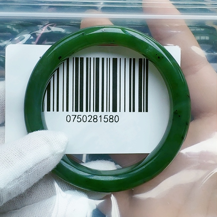 和田玉（碧玉）手镯未镶嵌57