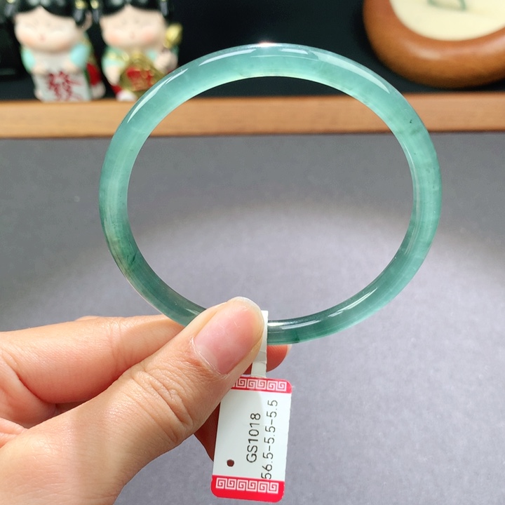 翡翠手镯未镶嵌天然翡翠手镯叮当镯