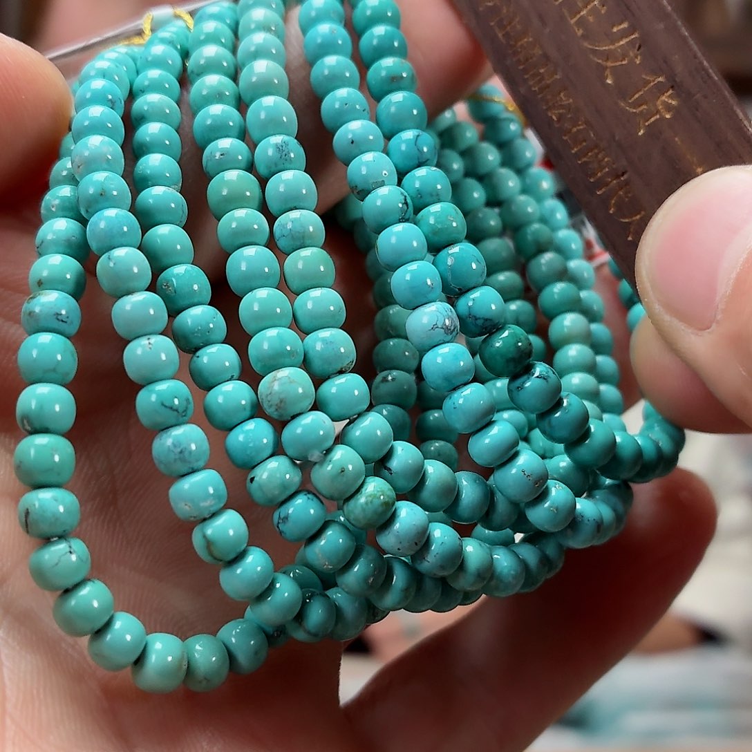 未镶嵌绿松石珠宝奇石