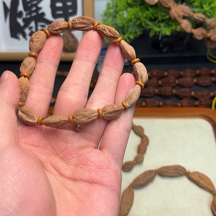 文玩核桃吊坠财**通核桃9
