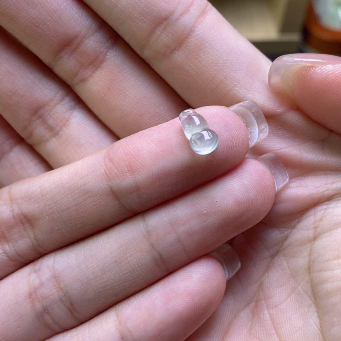 翡翠未镶嵌颈饰19389