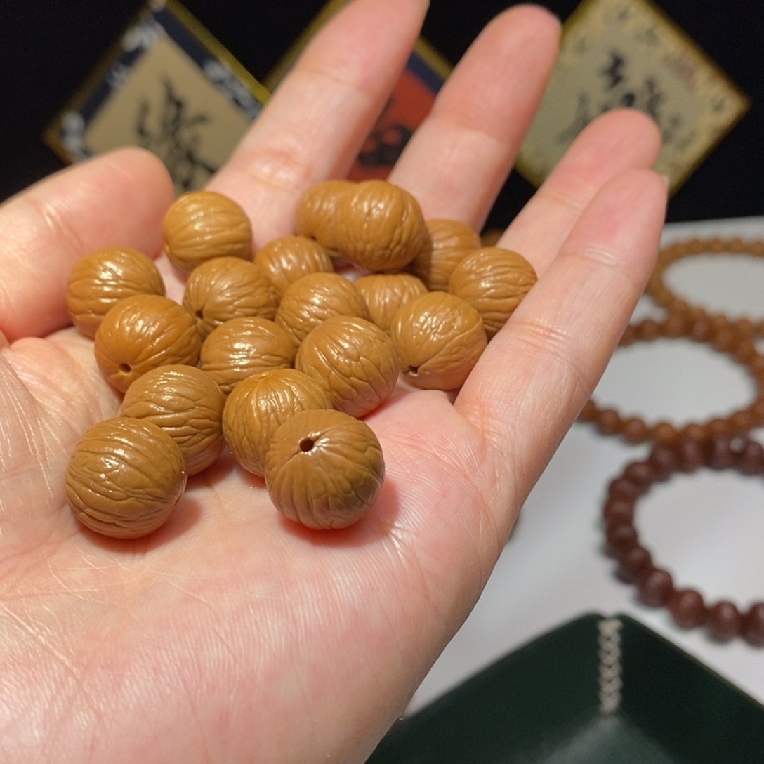 猴头核桃吊坠毛*卷猴头