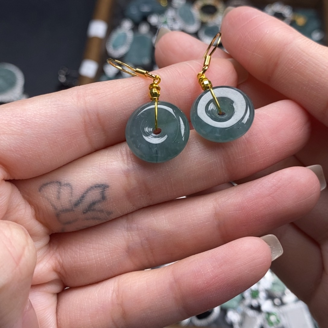 未镶嵌挂件翡翠翡翠