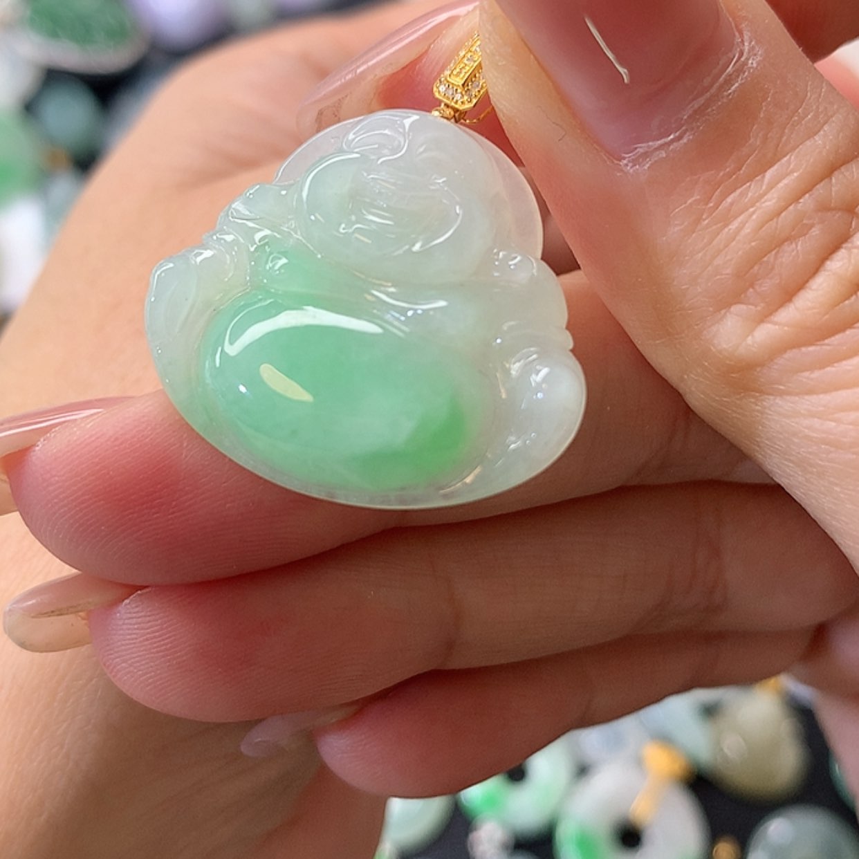 【闪购商品】翡翠吊坠(不含链)18K金镶嵌