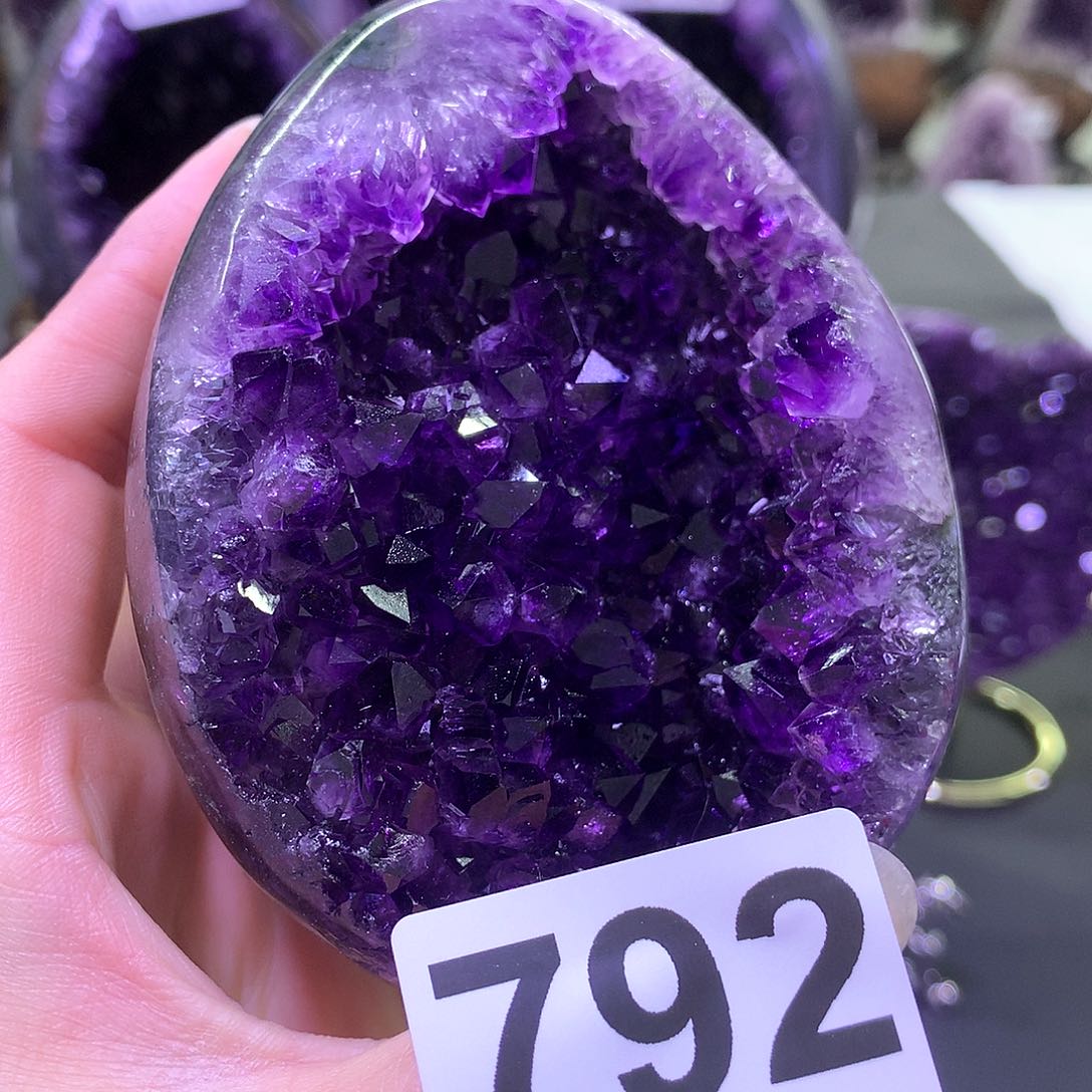 水晶水晶摆件未镶嵌心**阳