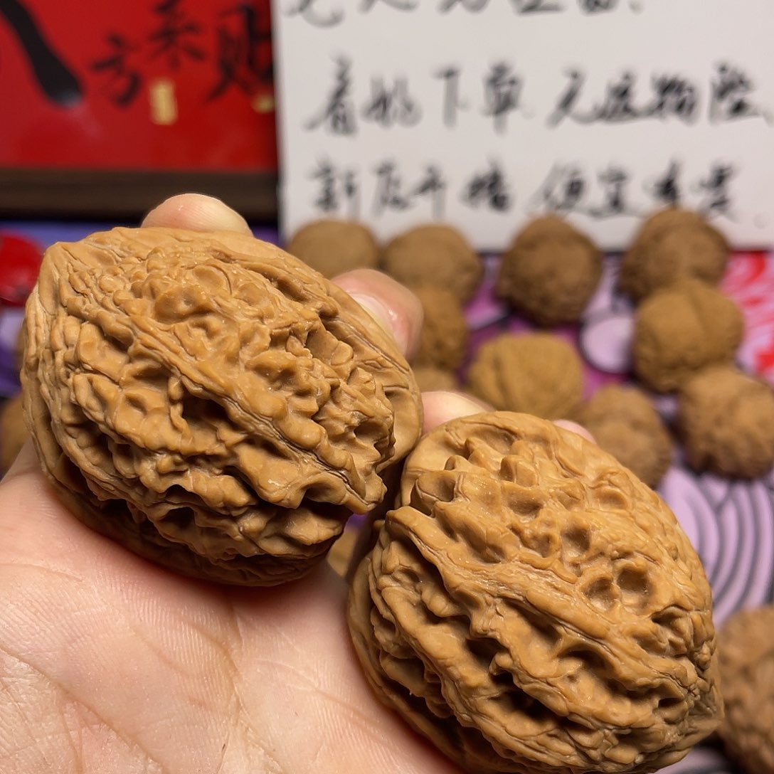 文玩核桃吊坠63克大克重全网就这一家全品大沽石41尺