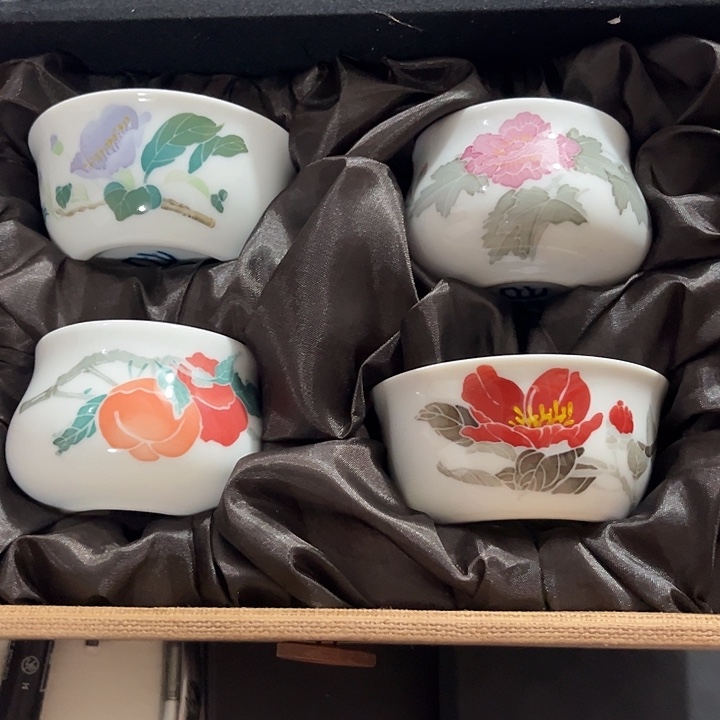 陶瓷釉下五彩官窑瓷器