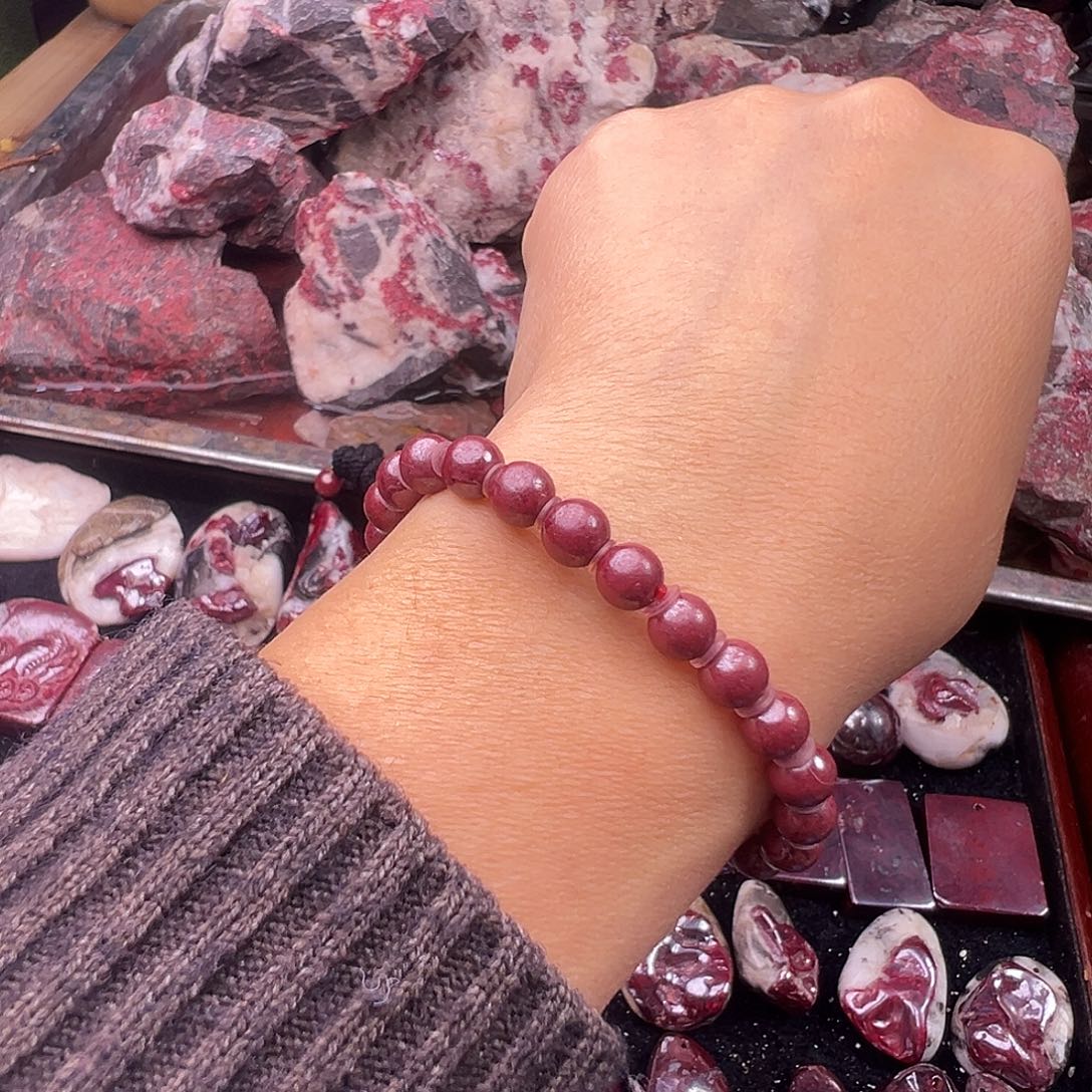 晴***晴天然辰砂天然原矿朱砂