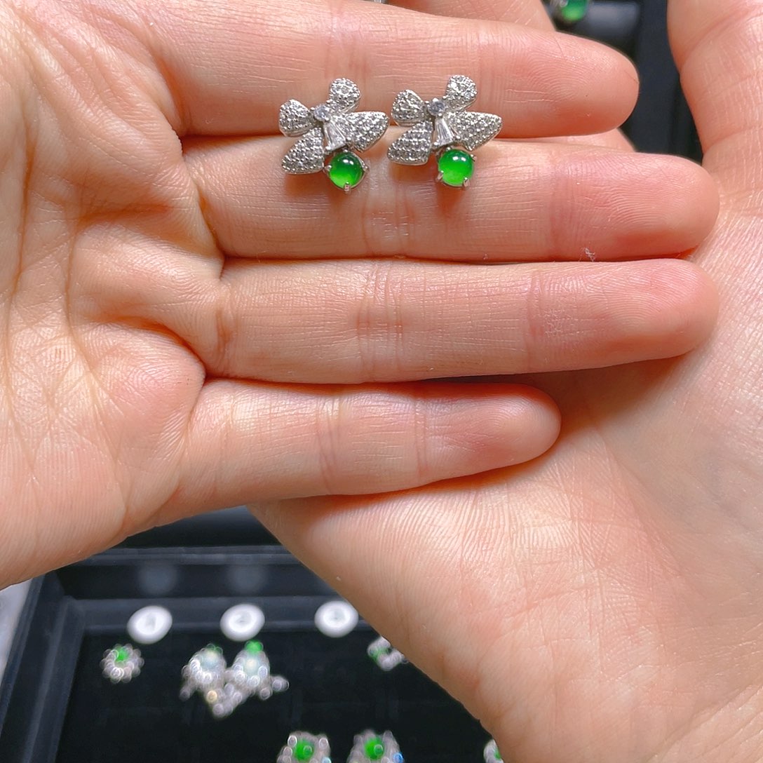 翡翠戒指银S925镶嵌耳钉