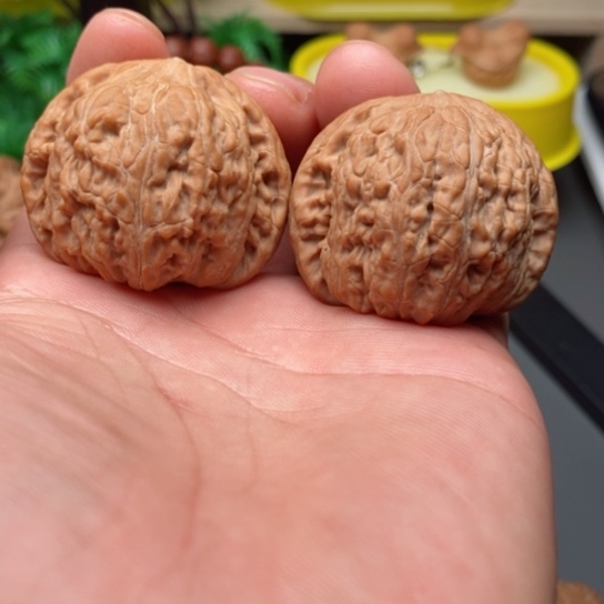 把件文玩核桃泥鳅背